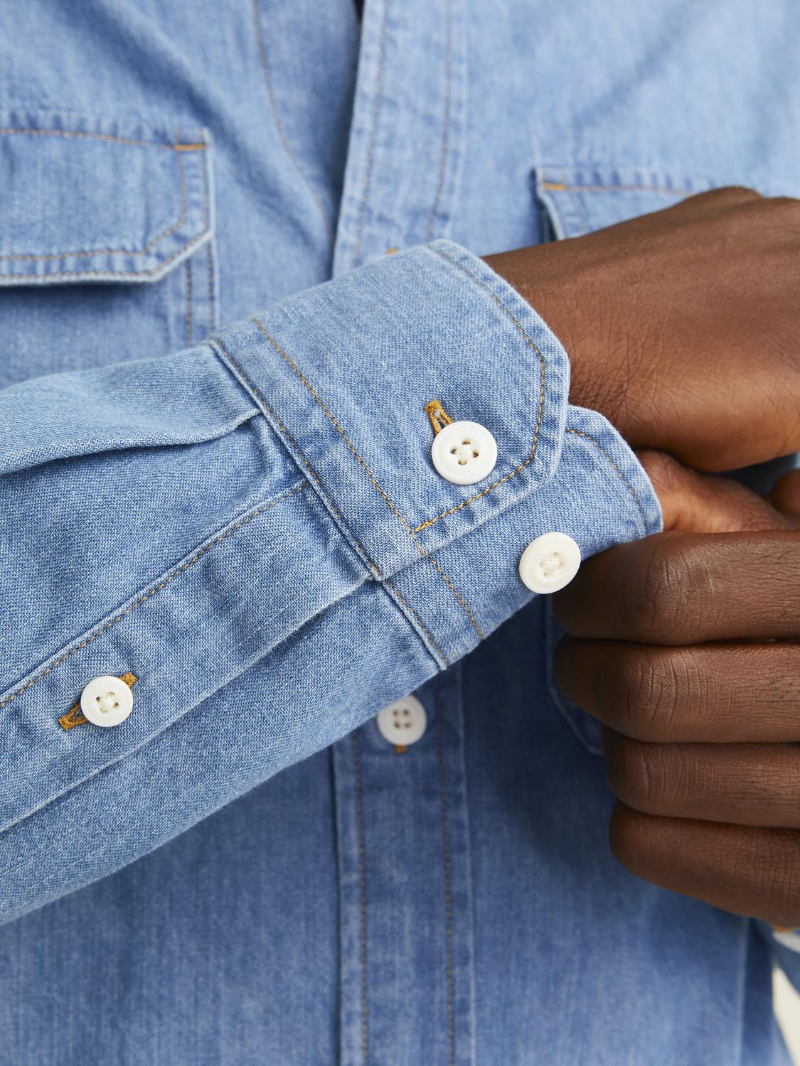 model_shot-detail